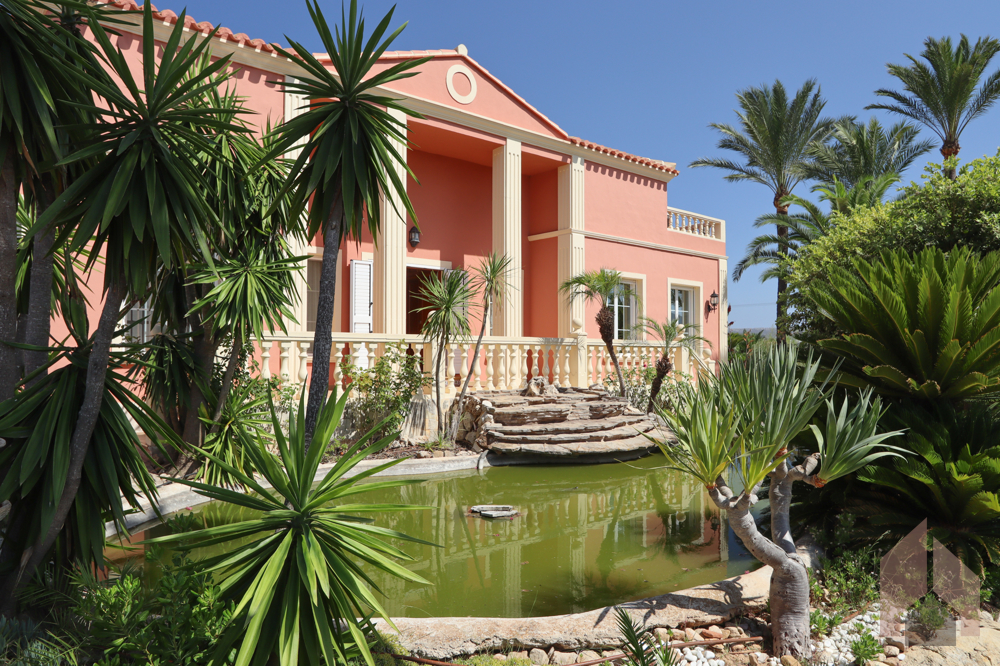 Villa in Javea