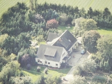 Luftaufnahme vom Anwesen