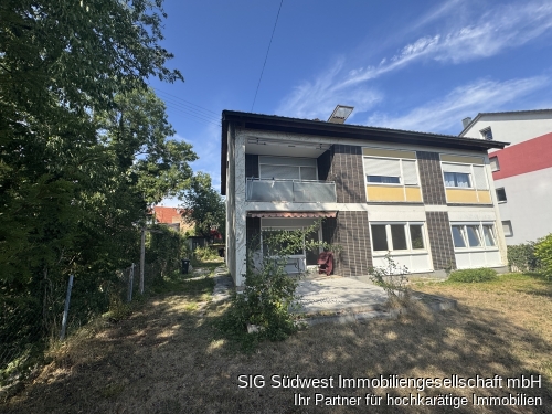 Haus Frontansicht 
