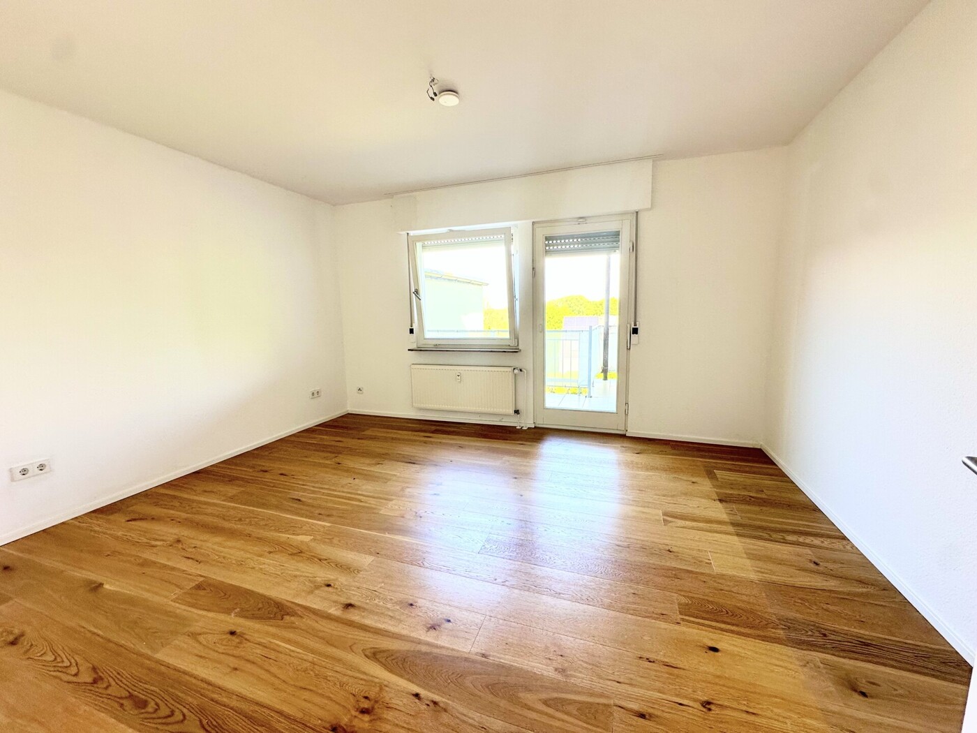 Schlafzimmer mit Balkon Zugang 