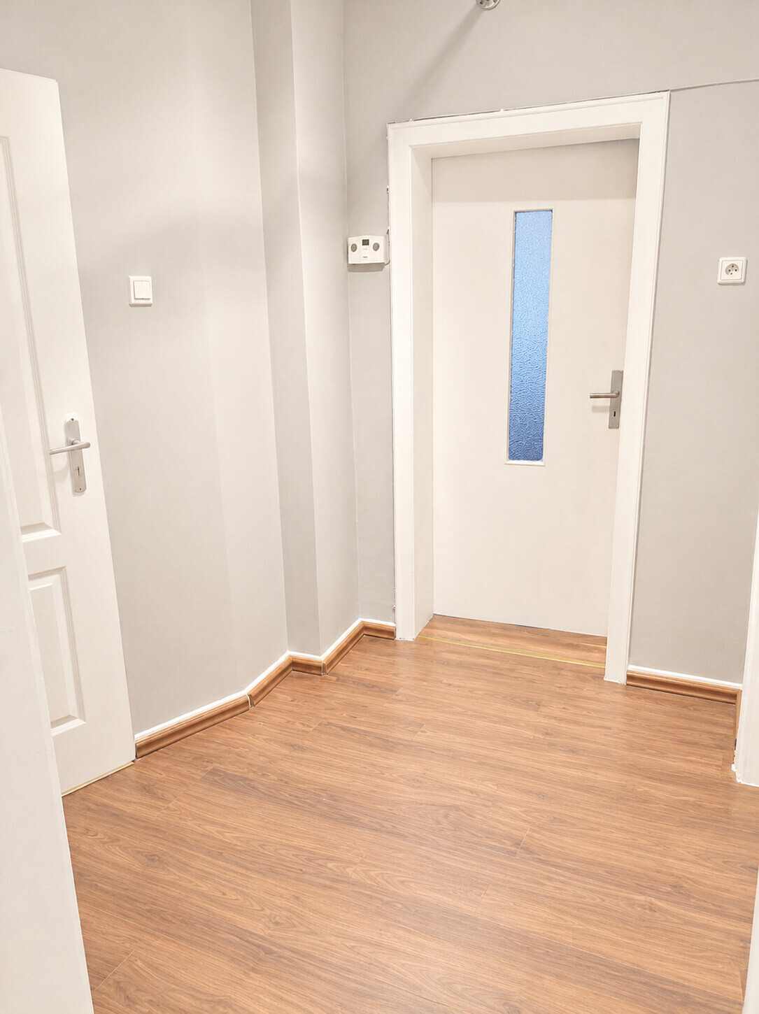Wohnung 2 . OG