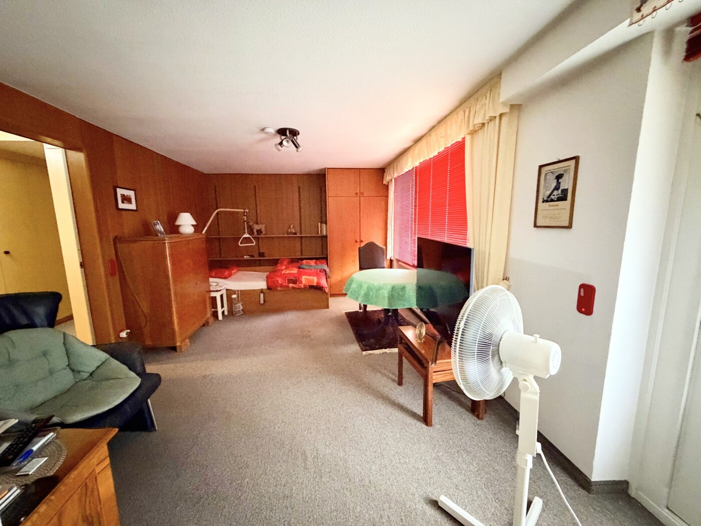 Wohnung Rechts 