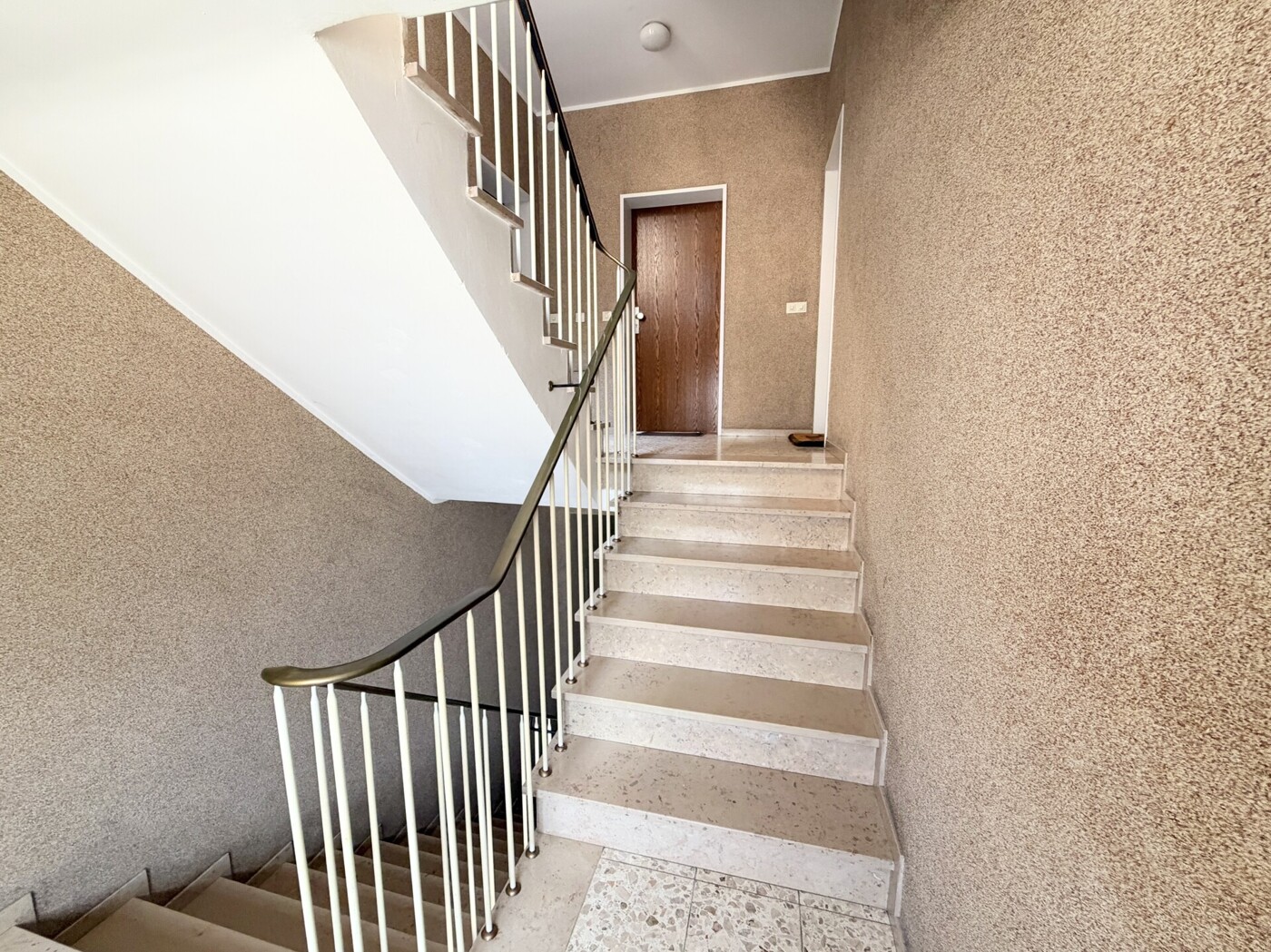 Aufgang zur Wohnung
