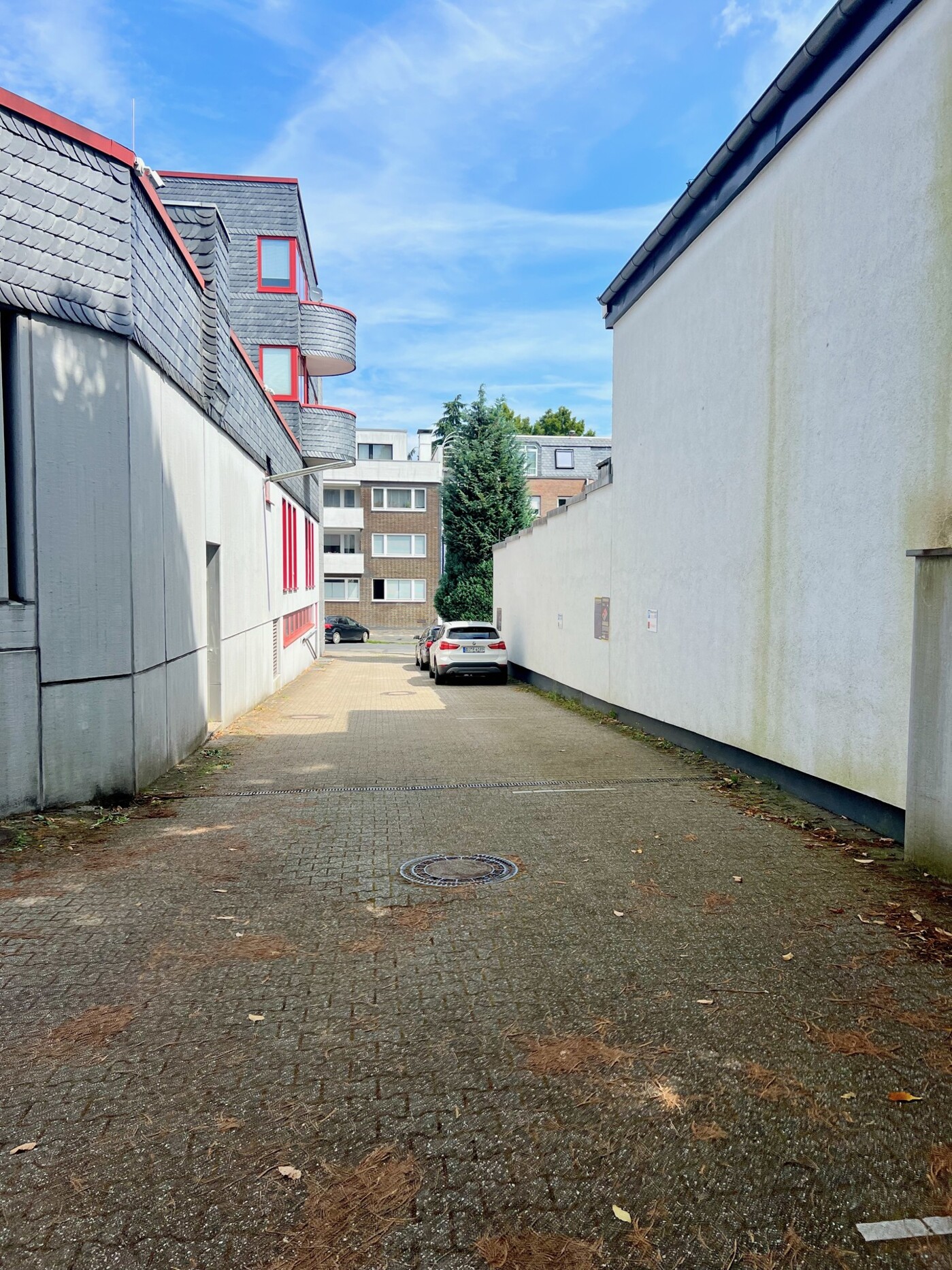 Zufahrt Parkplätze