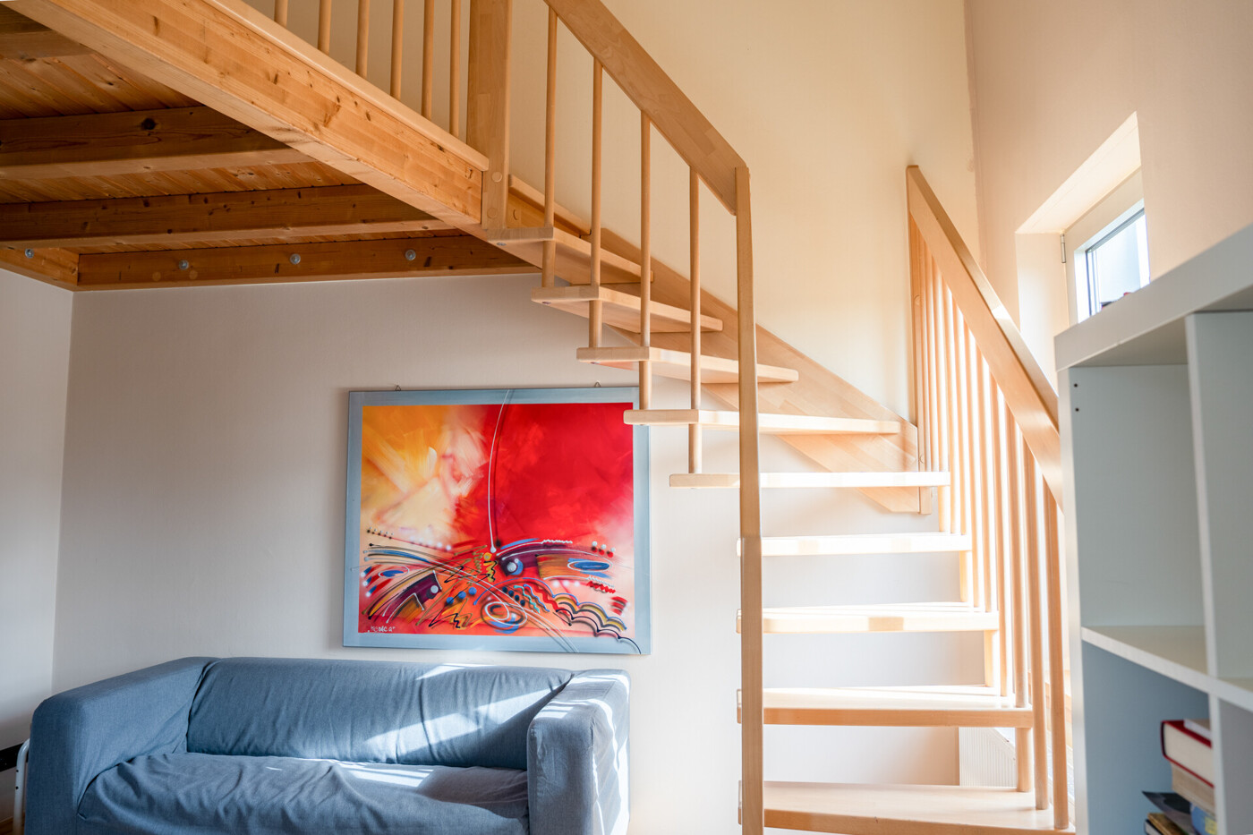 Holztreppe zum DG