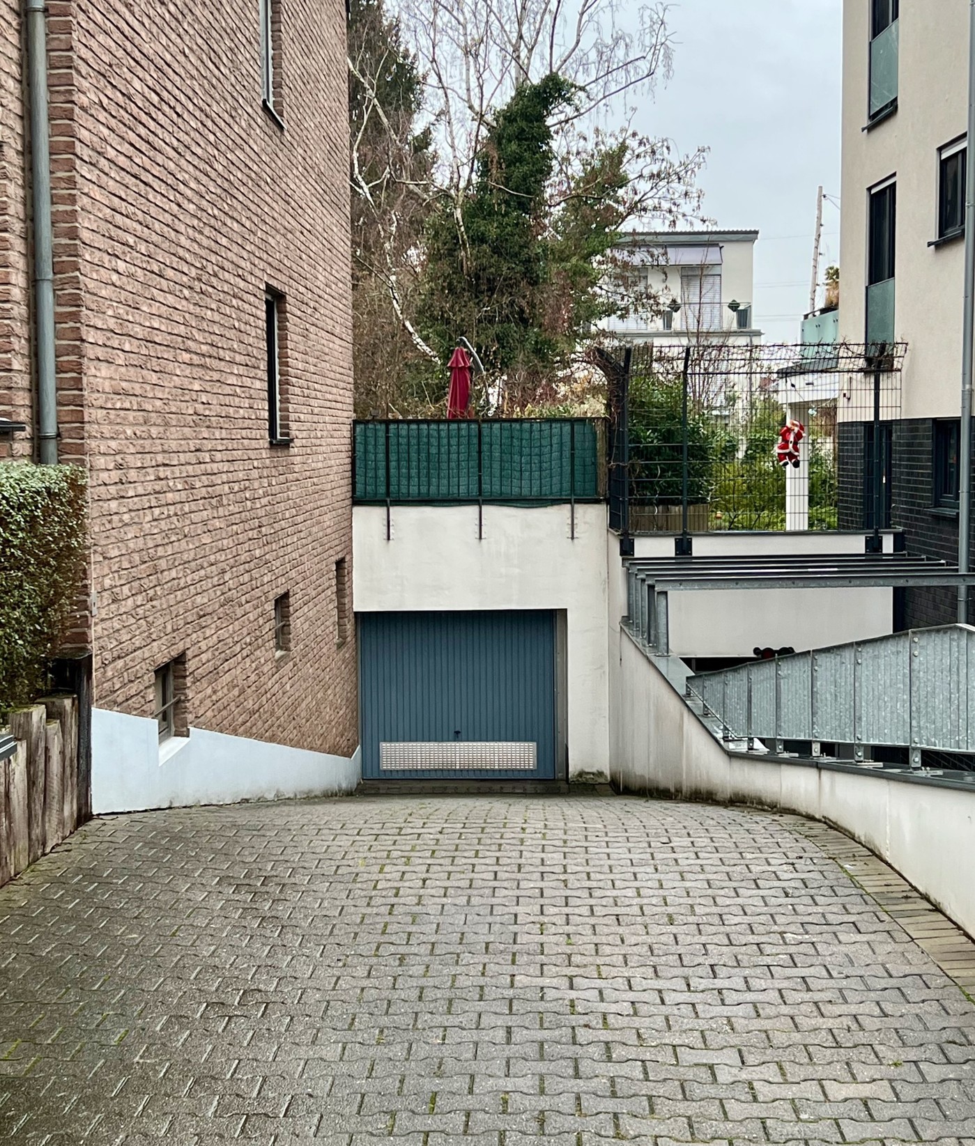 Aussen_Zufahrt_IMG_5296