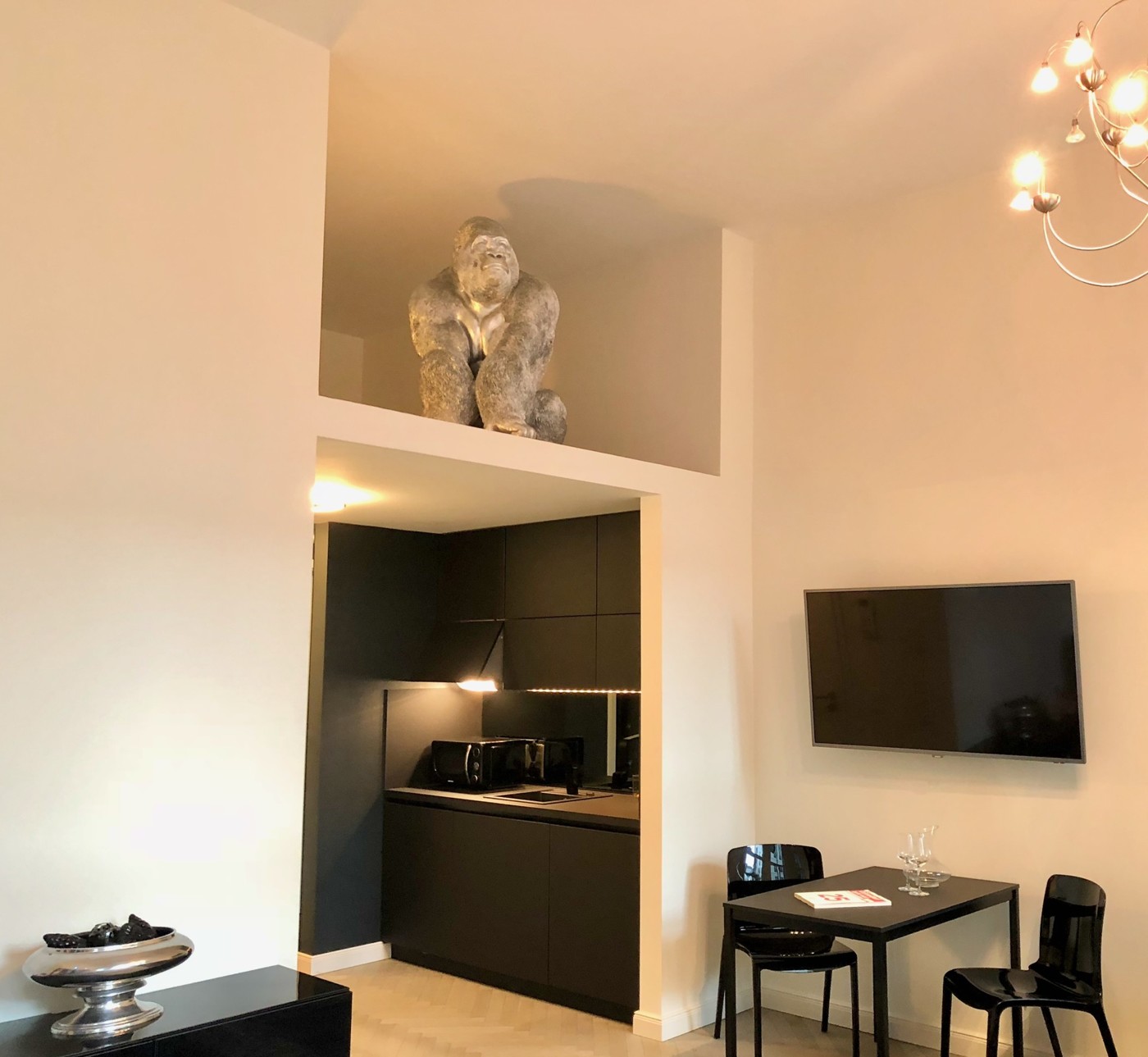 Detail Statue Gorilla