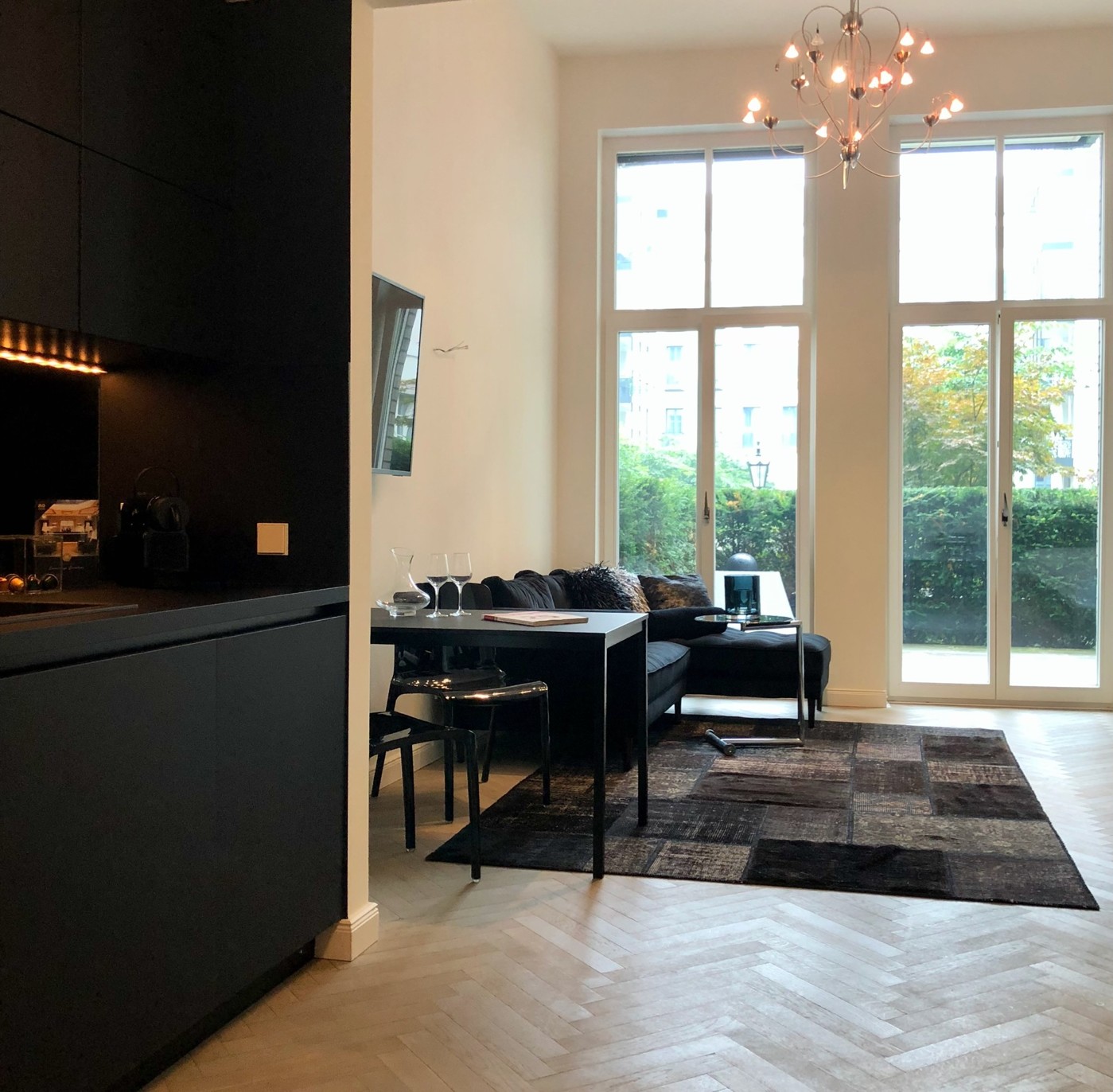 Küchen- und Essbereich