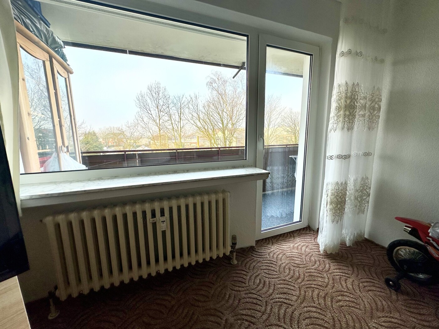 Wohnzimmer/Balkon