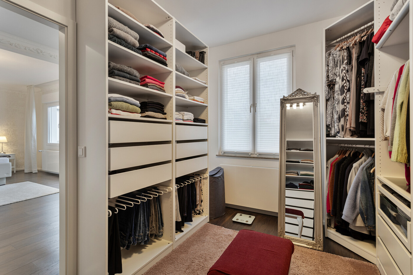 Begehbarer-Kleiderschrank