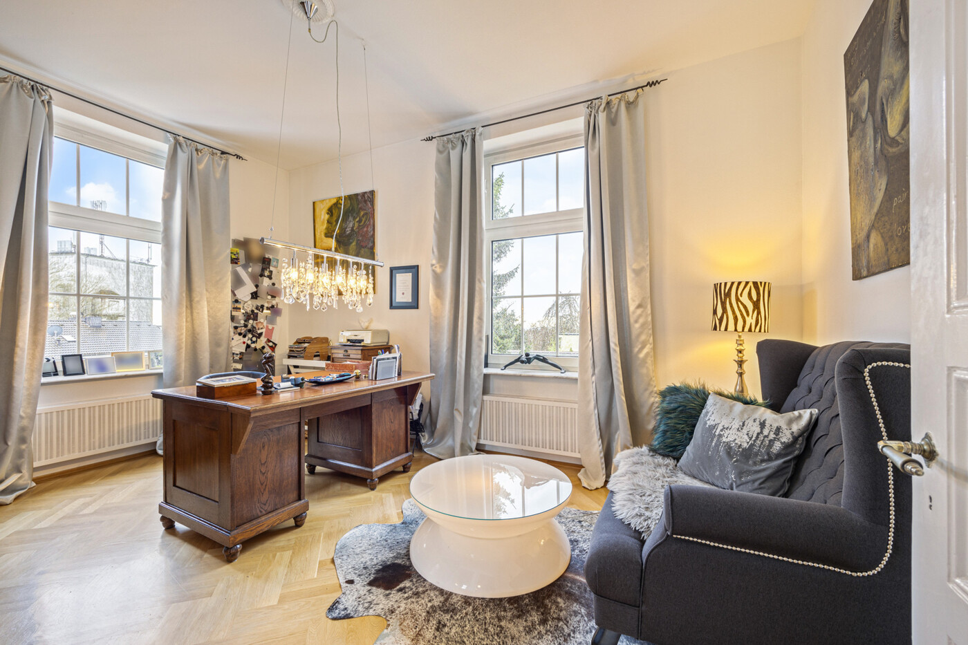 Büro OG