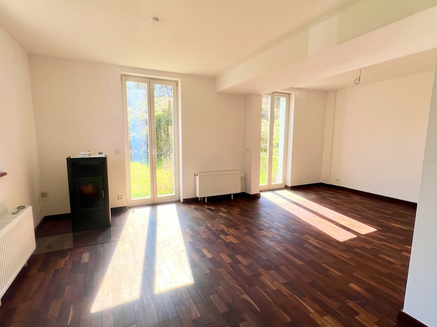 Wohnzimmer mit Kamin