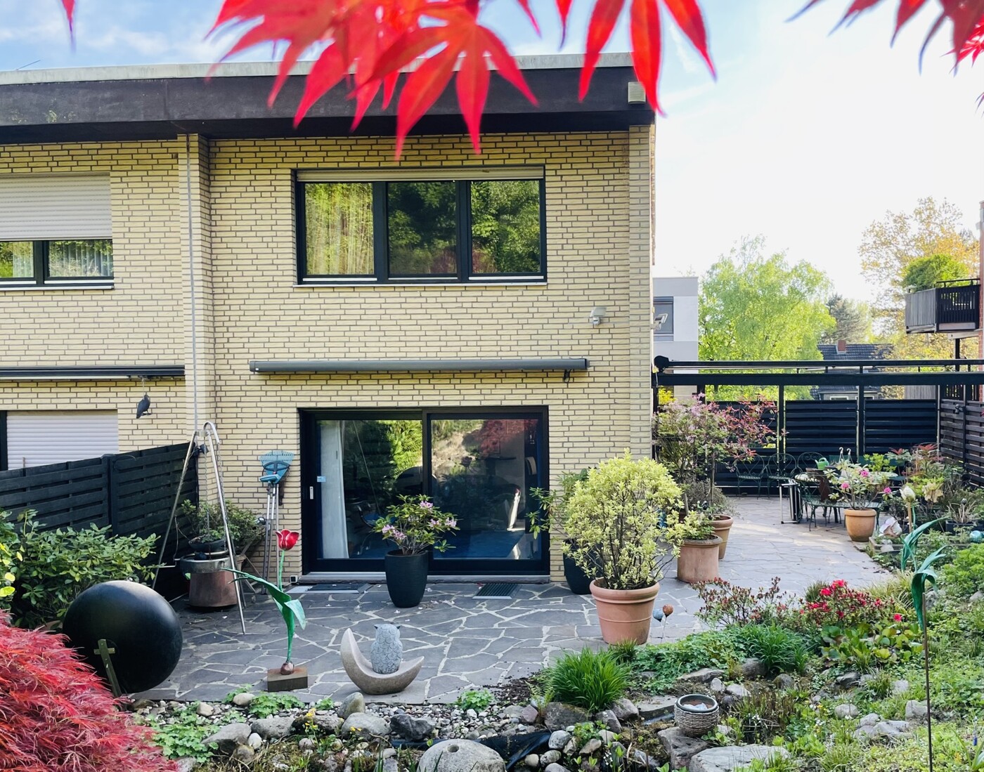 Hauansicht Garten