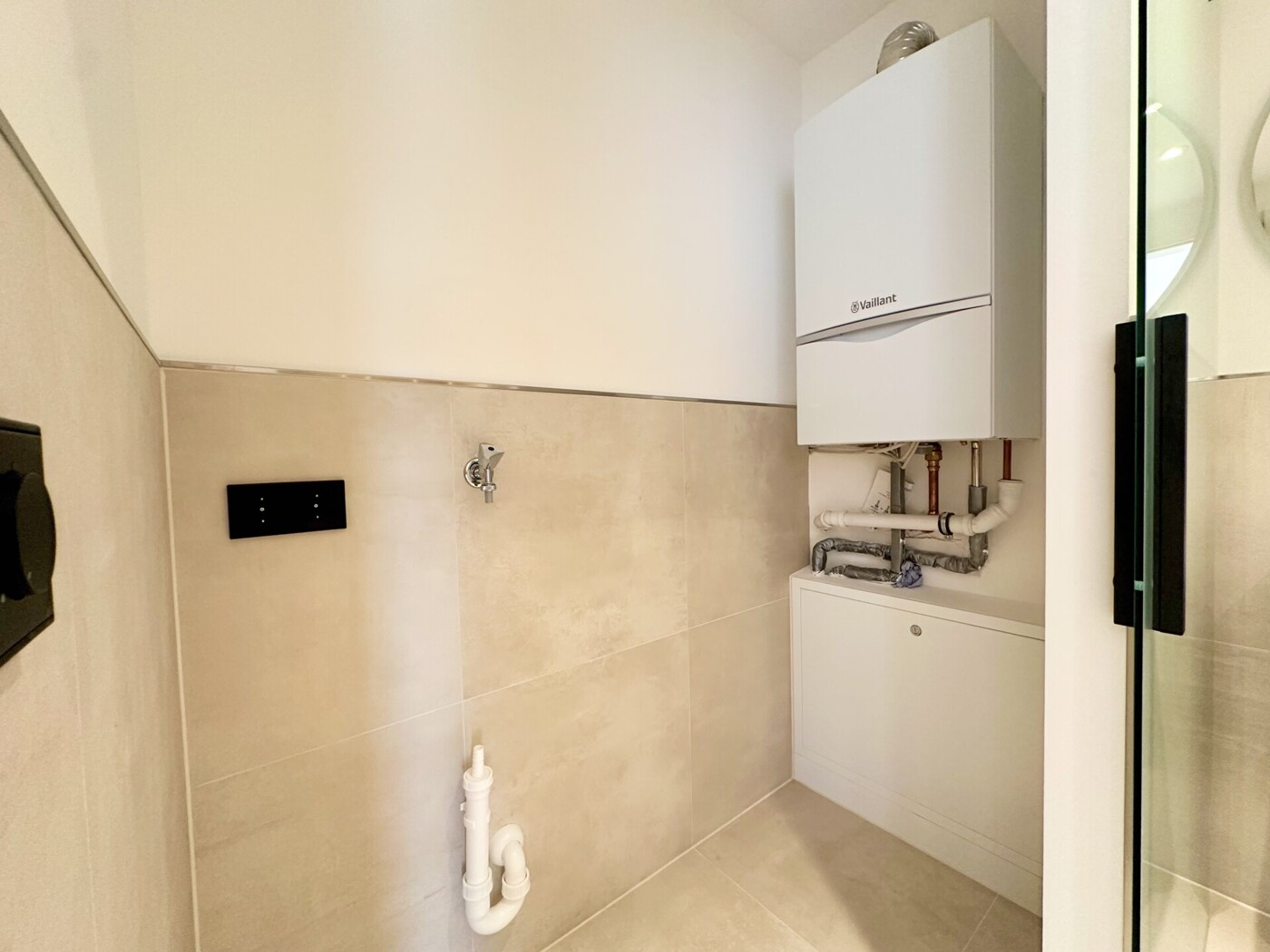 Badezimmer - Wasch & Heizungsraum