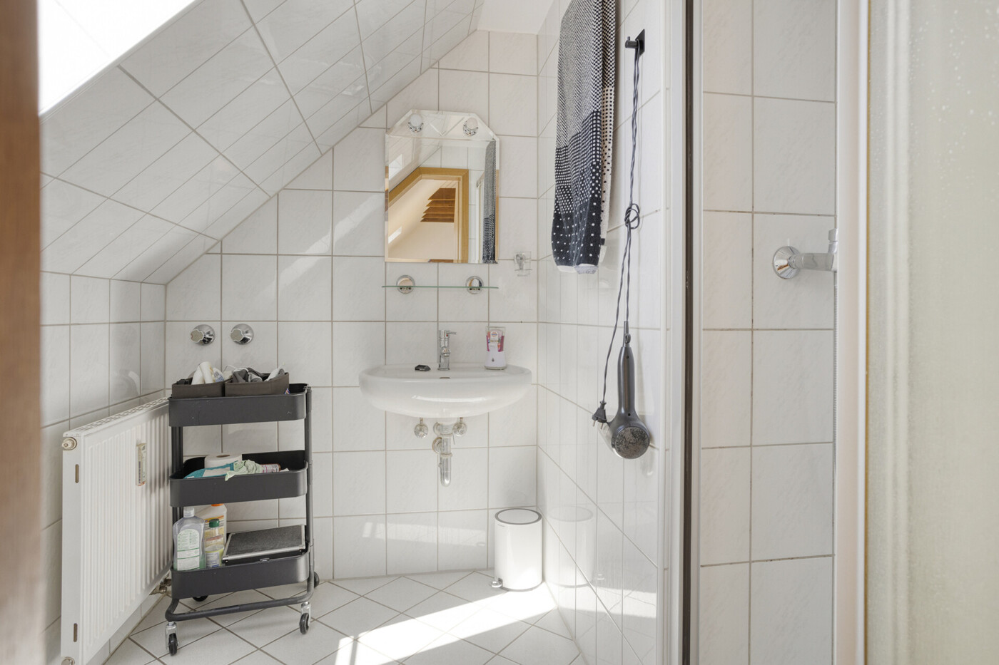 Dachgeschoss - Badezimmer
