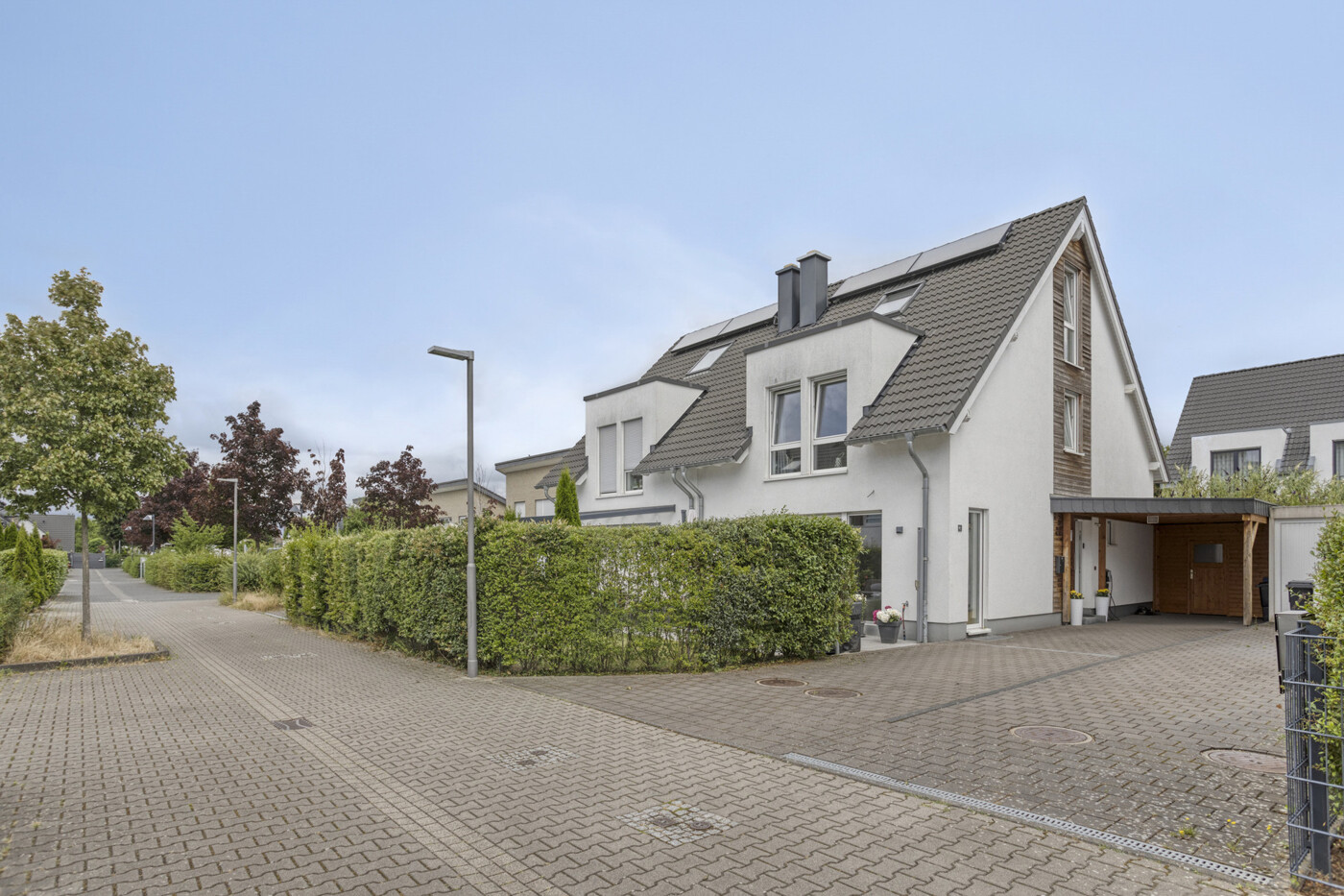 Hausansicht seitlich