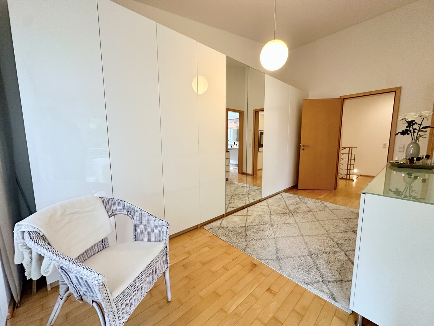 Ankleide - Elternschlafzimmer