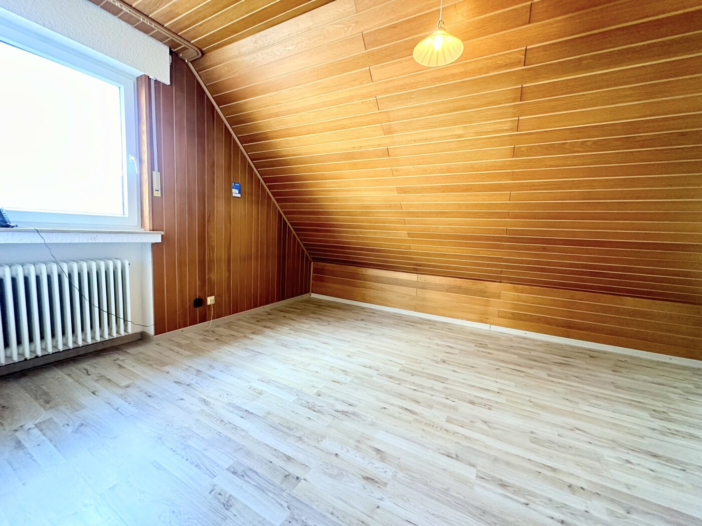 Kinderzimmer-Büro
