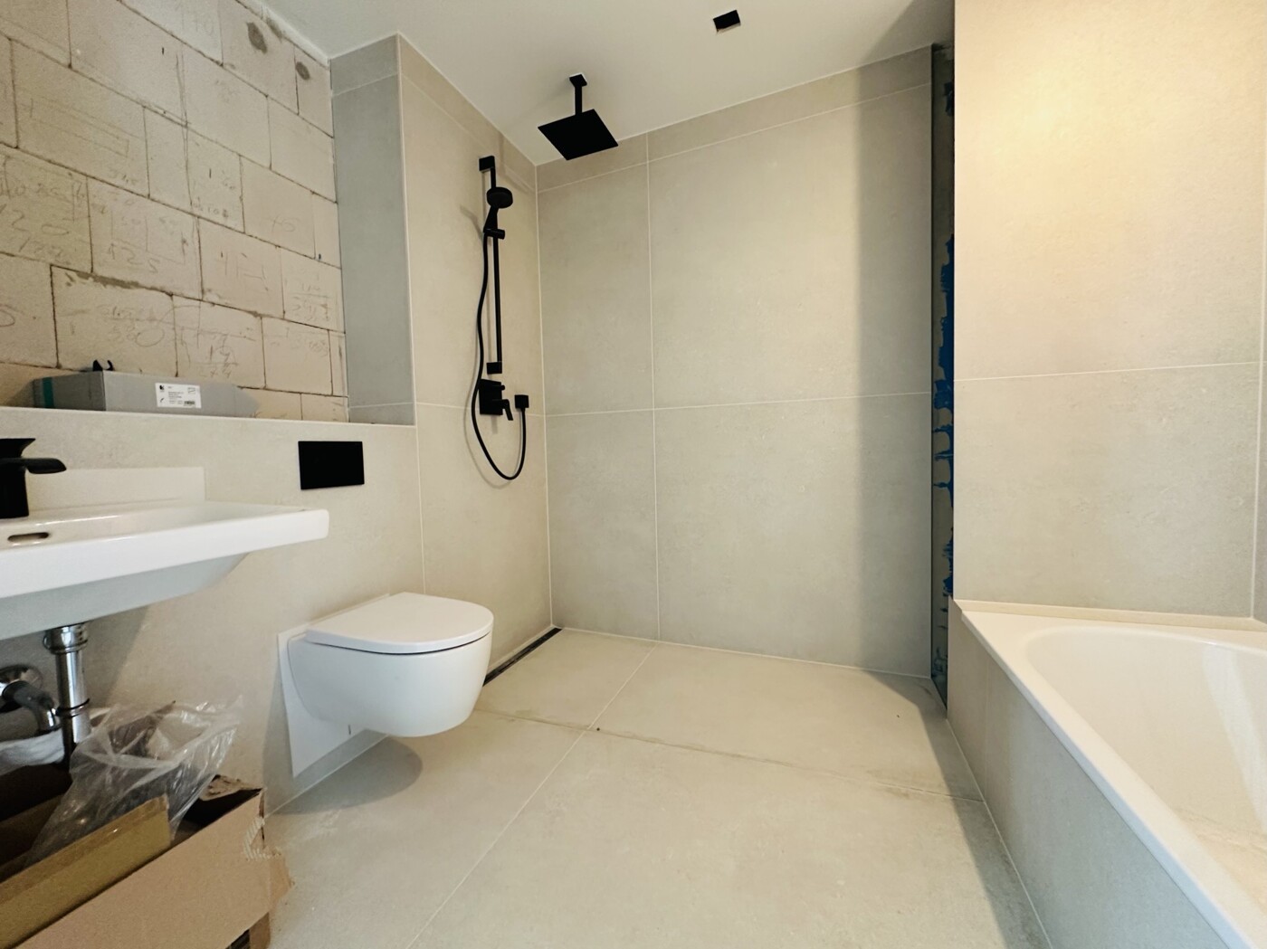 Bad mit Dusche