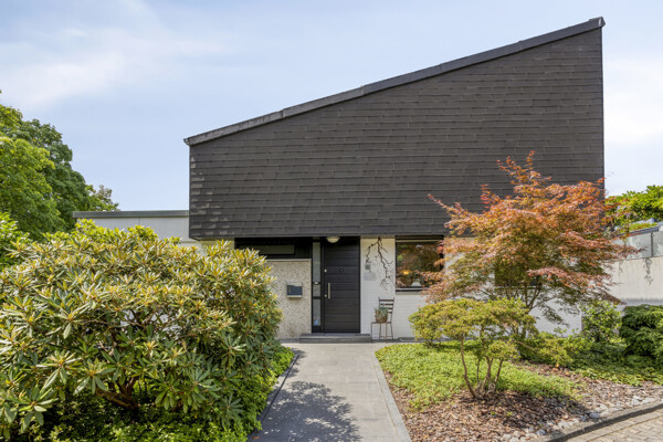 Außenansicht - Vorgarten