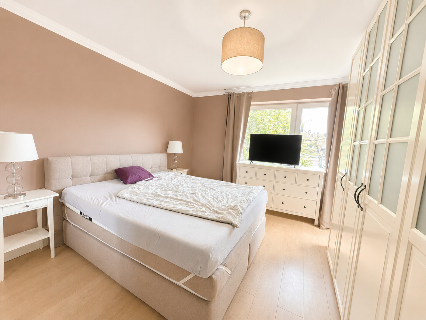 Schlafzimmer 2