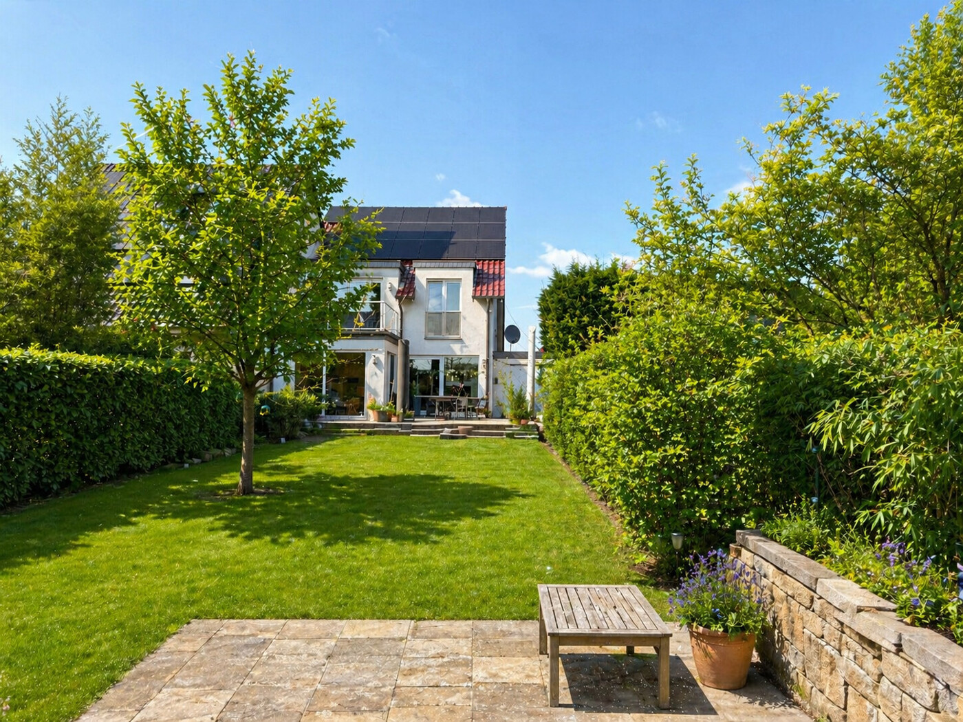 Gartenansicht Haus