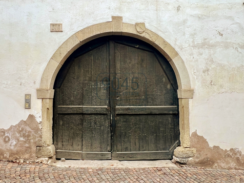 Historisches Anwesen im Herzen von Montan