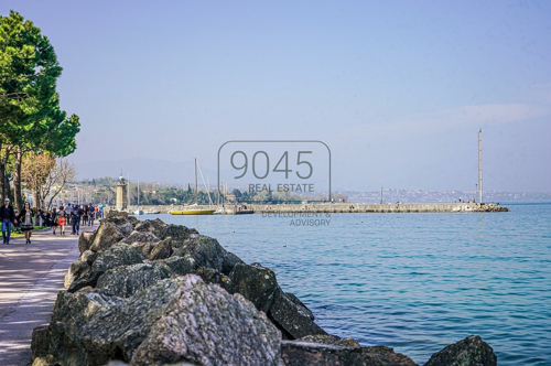 Secret Sale: Moderne, vollständig sanierte Villa in Rivoltella - Gardasee