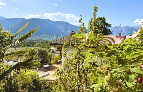 Villa im Grünen in idyllischer Sonnenlage in Burgstall - Südtirol