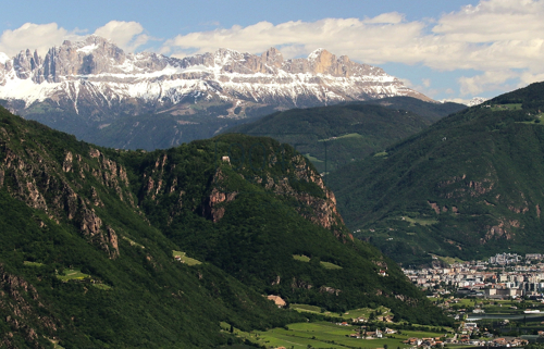 Secret Sale: Südtiroler Bauernhof in traumhafter Sonnenlage im Etschtal südlich von Meran - Südtirol