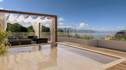 Design-Villa mit Panoramablick in Stresa – Lago Maggiore