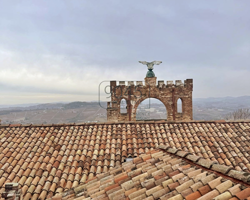 Historisches Schlossanwesen im Herzen der Langhe in Novello – UNESCO-Weltkulturerbe