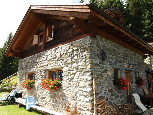 Berghütte mit Panoramablick in Vermiglio - TrentinoBerghütte mit Panoramablick in Vermiglio - Trentino