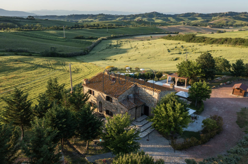 Schöner "Rustico" mit Pool inmitten der Toskana in Chianni - Pisa