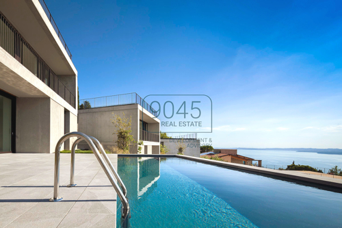 Neubauvilla in Hanglage mit Seeblick in Torri