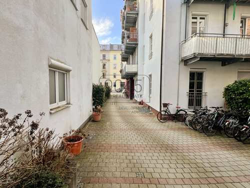 Geräumige Wohnung bestehend aus zwei Wohneinheiten in ruhiger und zentraler Lage in München