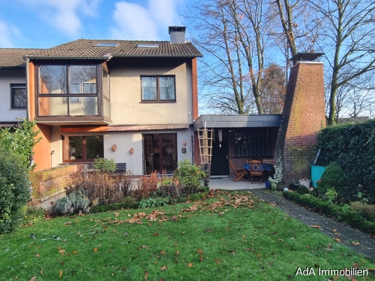 Hausansicht_Gartenseite