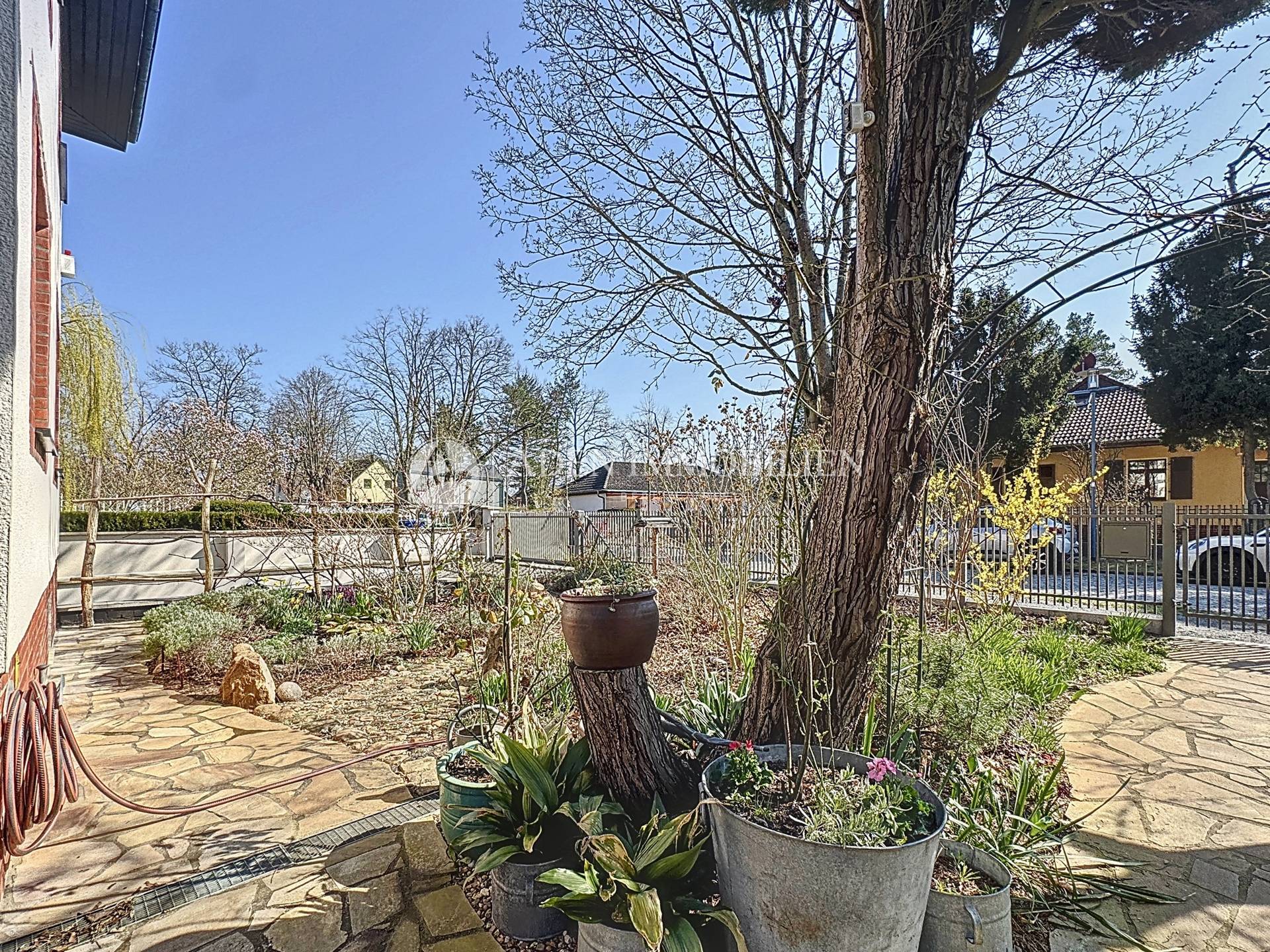 Vor Garten