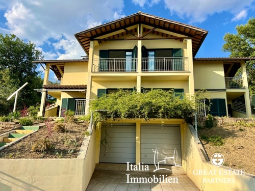 Moderne Villa mit Seeblick, Garage, Garten in ruhigem Wohngebiet, mit deutschsprachiger Verwaltung