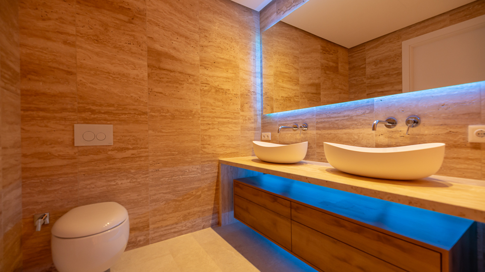 Master Bathroom RGB Light On - Bild 2