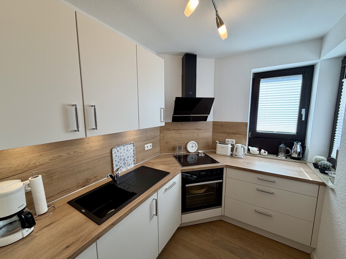 Küche mit Einbauten