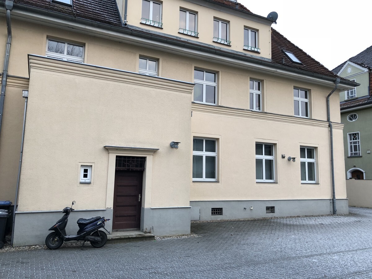rückwärtige Ansicht