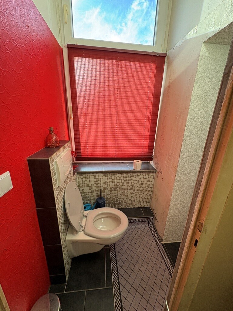 WC 1. OG