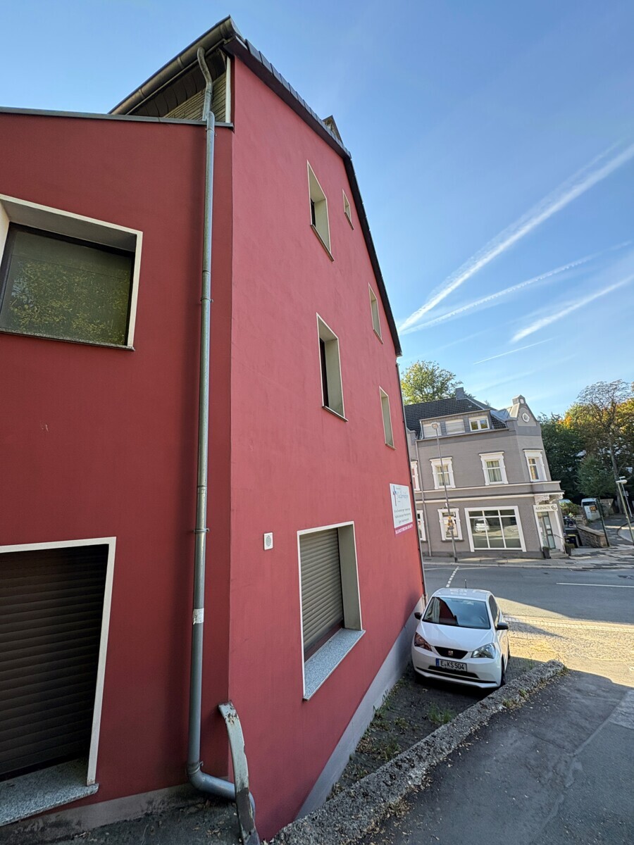Seitenansicht Werkstatt