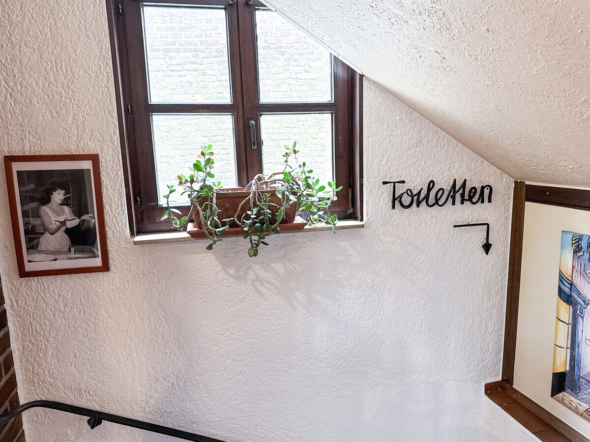 Dülken_25SG1407_Kellerabgang