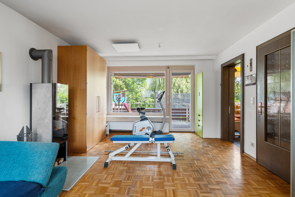 Wohnzimmer mit Zusatzofen