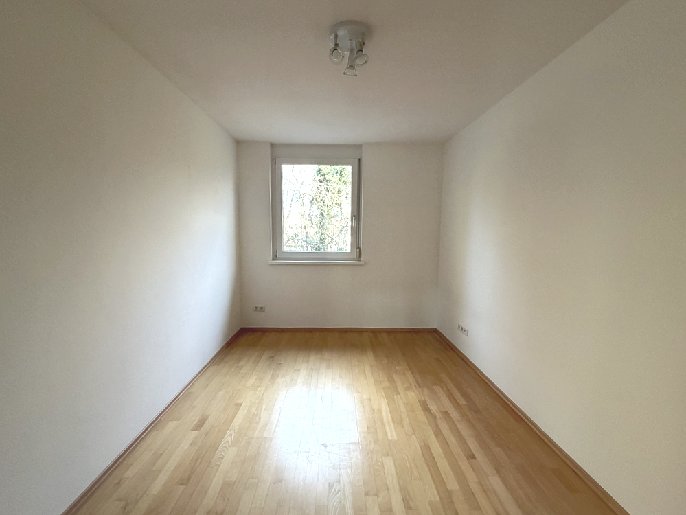 Kinderschlafzimmer/Büro