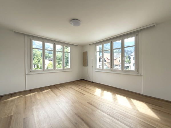 Grosses Wohnzimmer