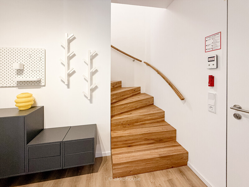B4 PREMIUM-Ansicht Treppe 1