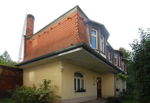 Kreisig-37,-Hintergebäude-.png